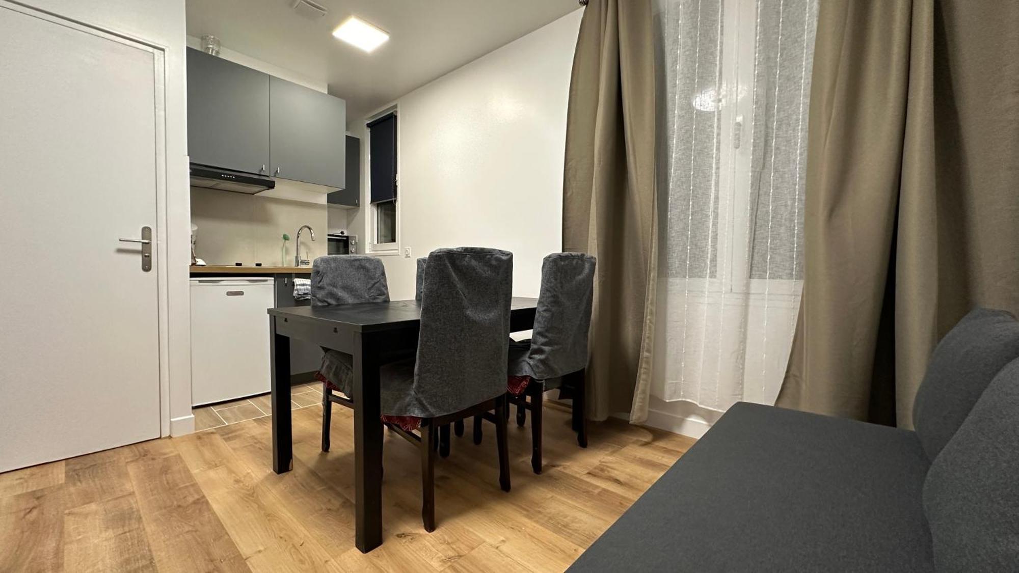 Lacharriere-Logement Entier 38M2 Paris Exterior photo